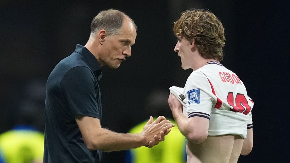 ‘We have our own strengths’, Gordon backs Tuchel’s DNA comments