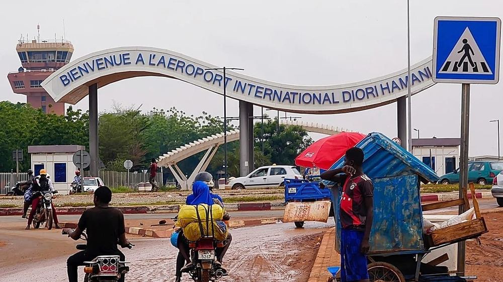 Heavy gunfire in Niger capital as clashes reported at presidential palace