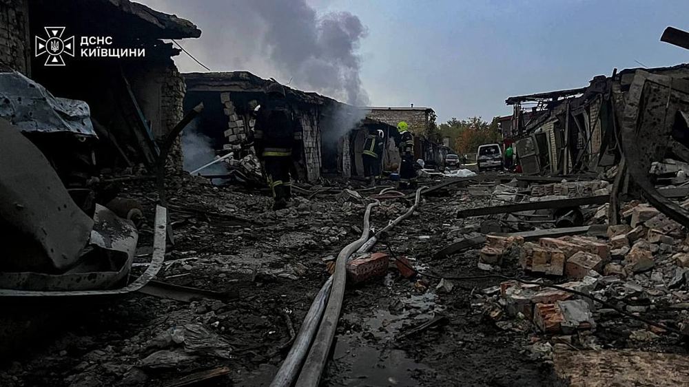 Deadly Russian attacks on Ukraine kill at least four and hit Kyiv power supply