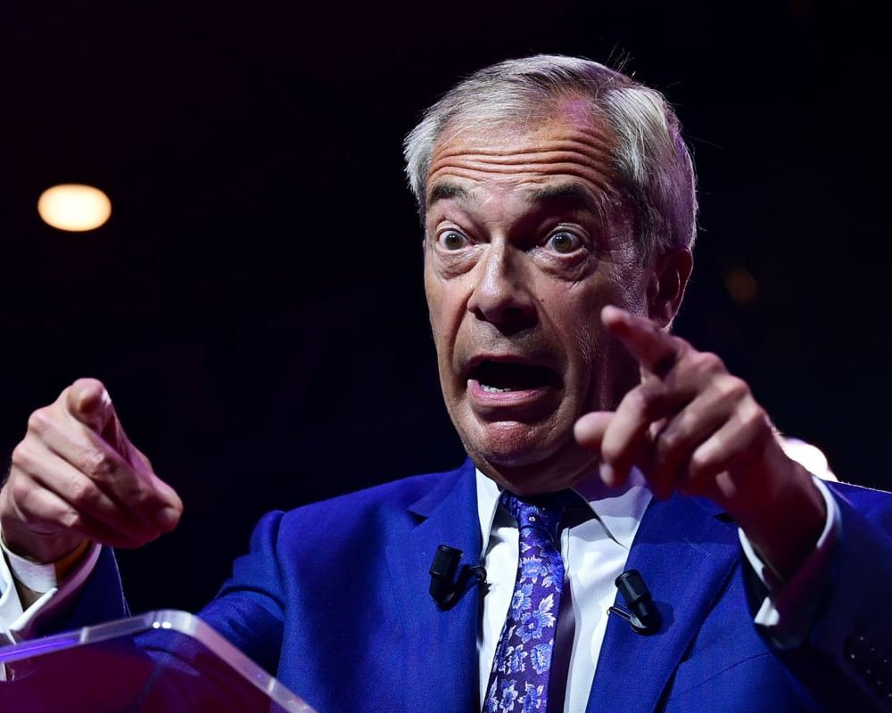 Farage clashes with Times editor as right-wing press turns hostile