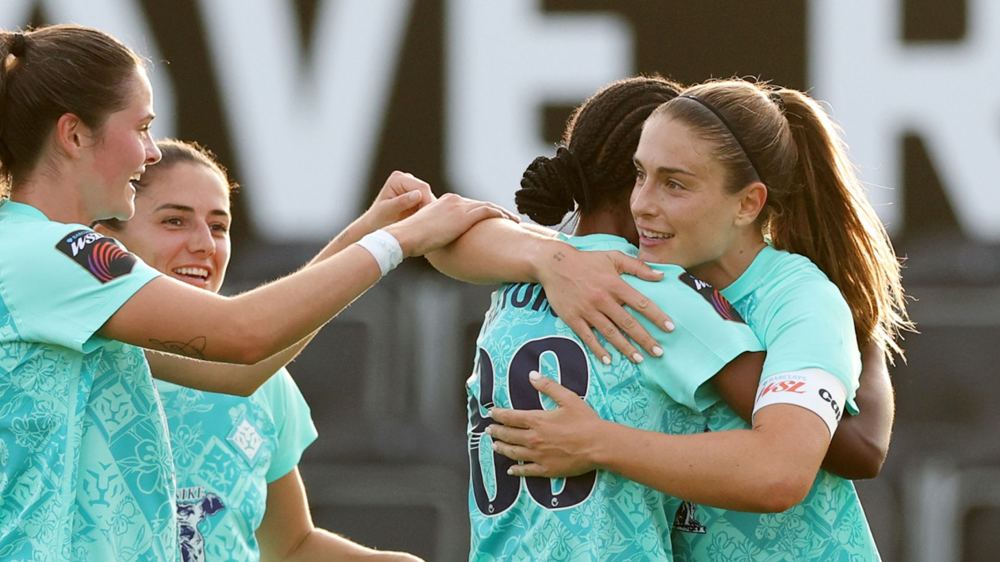 Putellas' first WSL goal helps send London City second with Brighton win