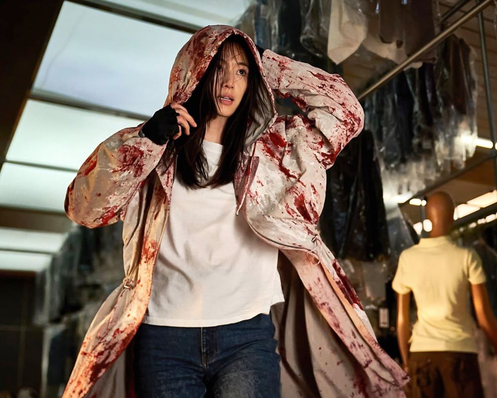 Colony review, zombies return to the mall with a fresh and frenzied range of scares