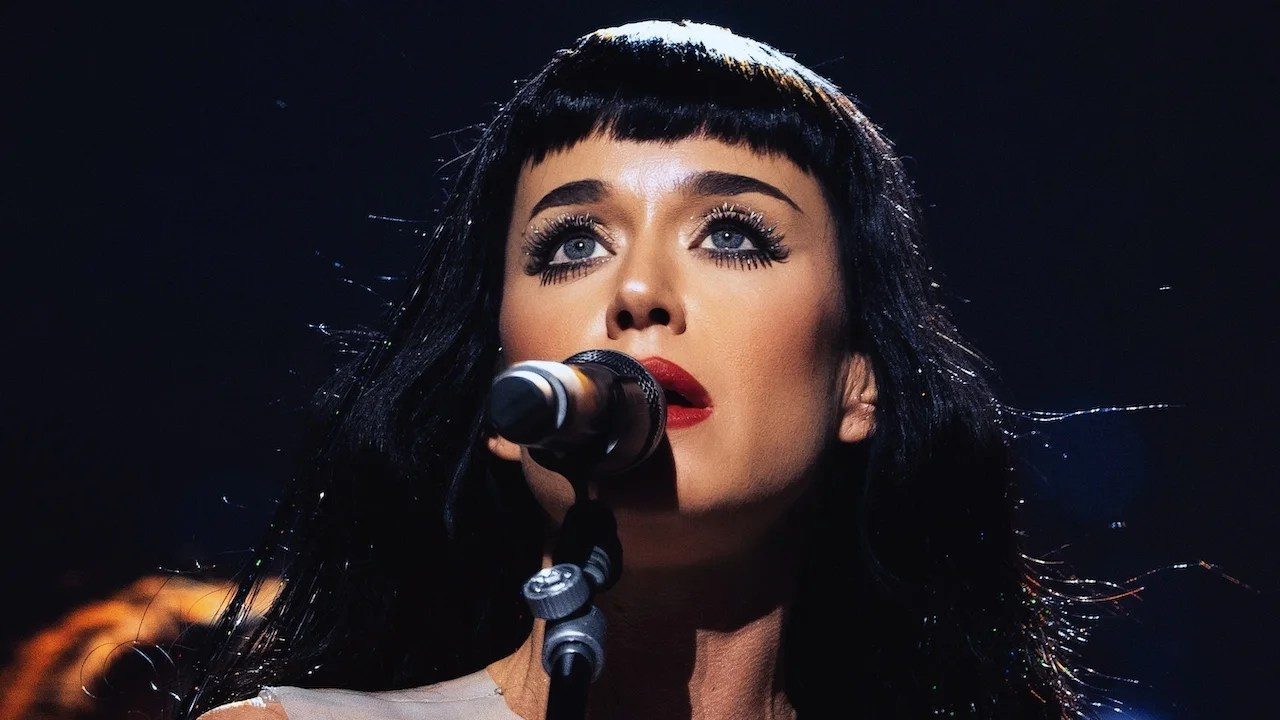 Katy Perry Brings ‘The Lifetimes Tour, Live From Paris’ Concert Doc to Theaters This September