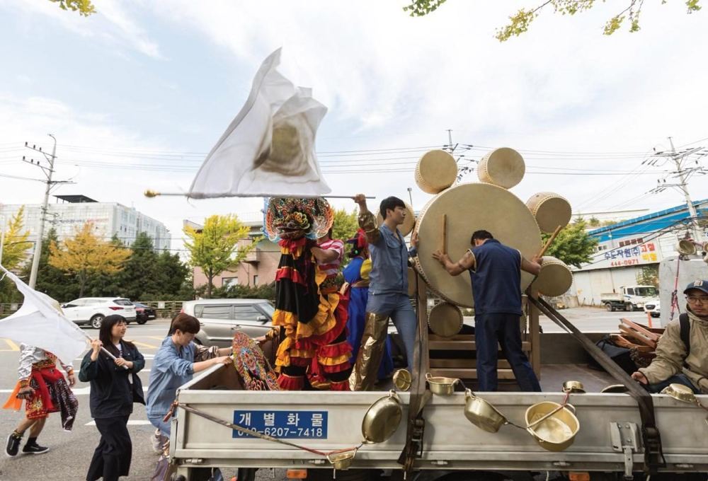 Busan and Gwangju biennials take a deep dive into resistance and change